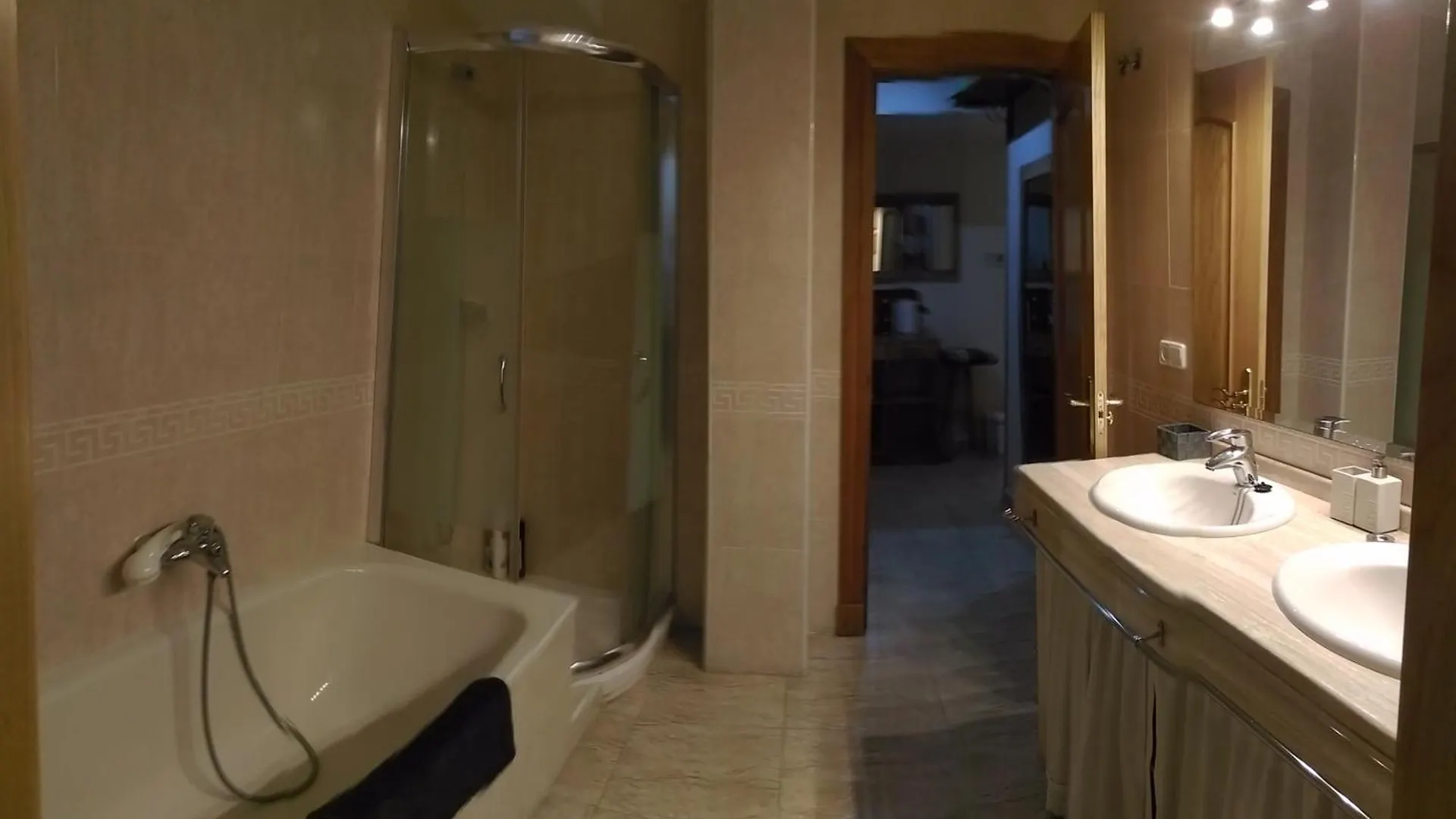 Apartmán Bajo Con Terraza Junto Al Mar Almería 0*,